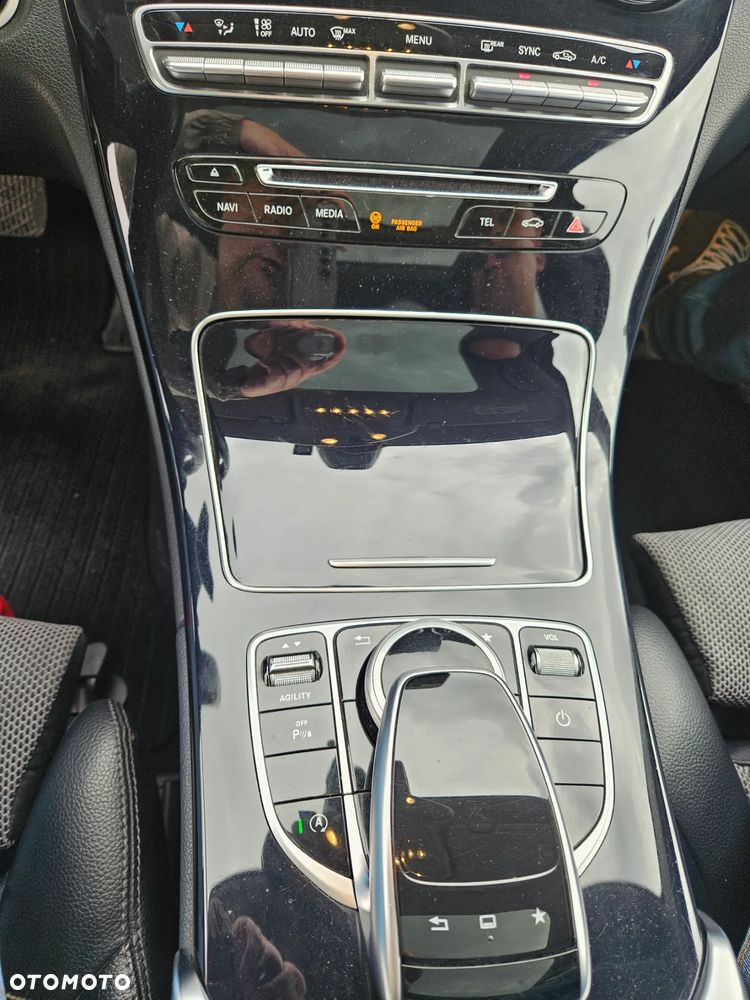 Mercedes-Benz Klasa C 200 (BlueTEC) d T 7G-TRONIC Avantgarde - 30