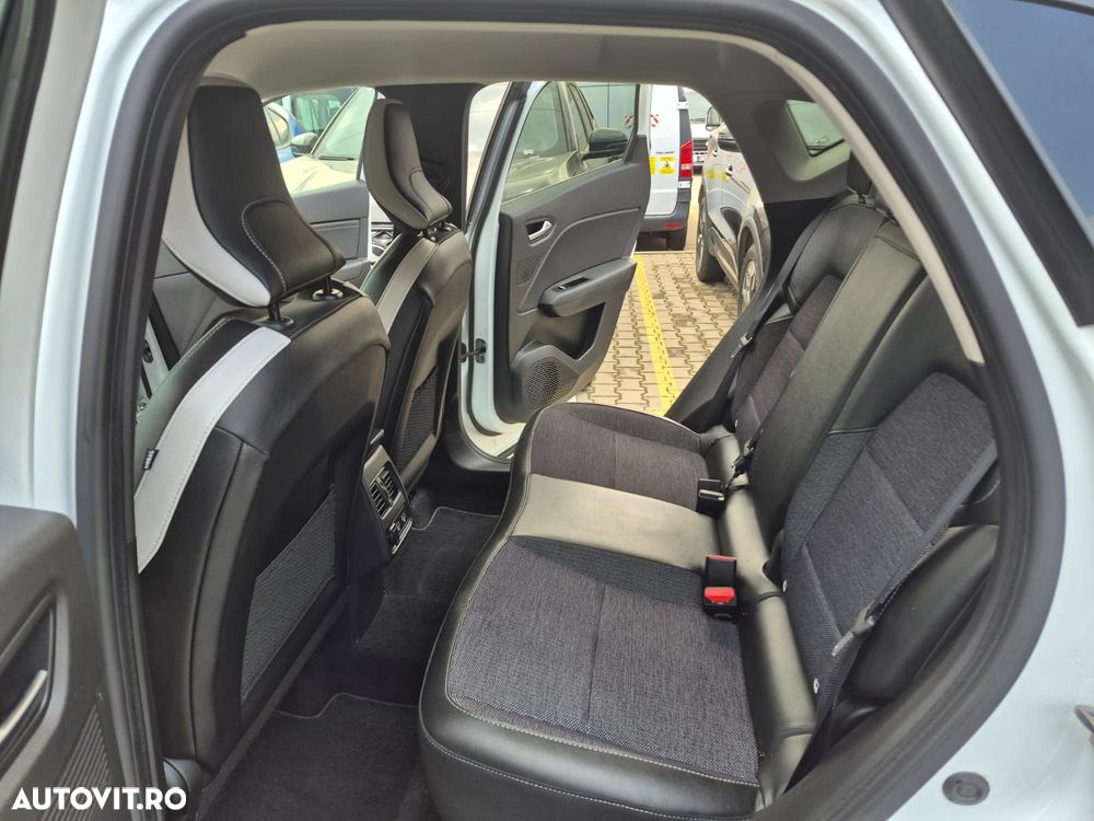 Renault Captur 140 EDC MHEV Techno - 23