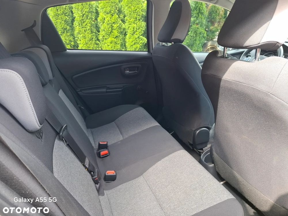 Toyota Yaris 1.5 Premium - 31