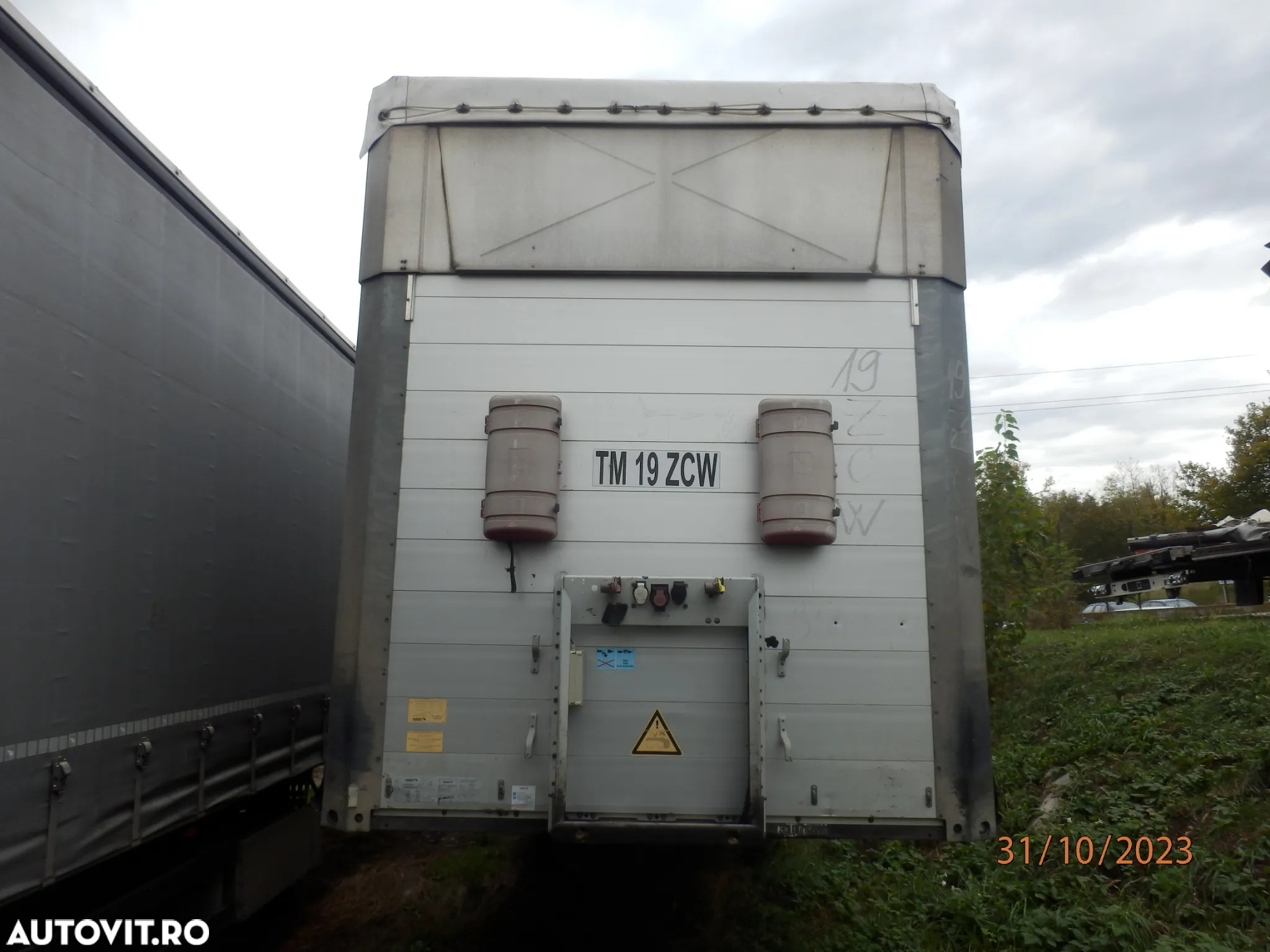 Schmitz Cargobull VARIO - 4