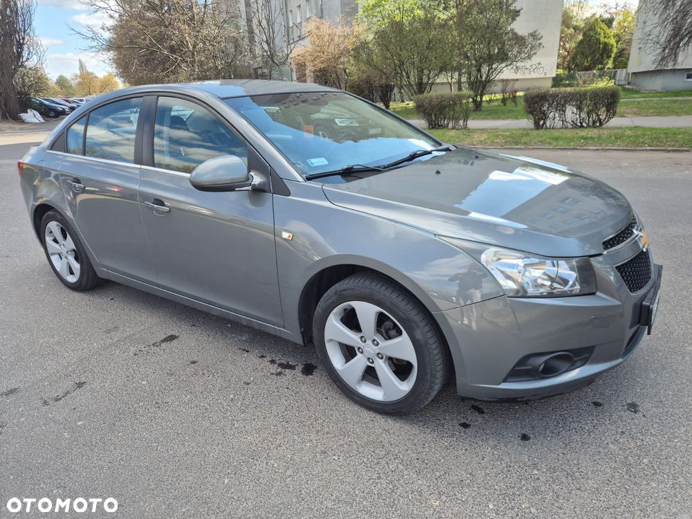Chevrolet Cruze 1.8 LT+ - 2
