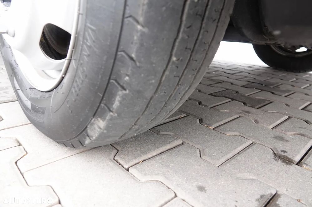 Renault MASTER / TIPPER / TWIN / MANUAL / 3 SEATS / - 24