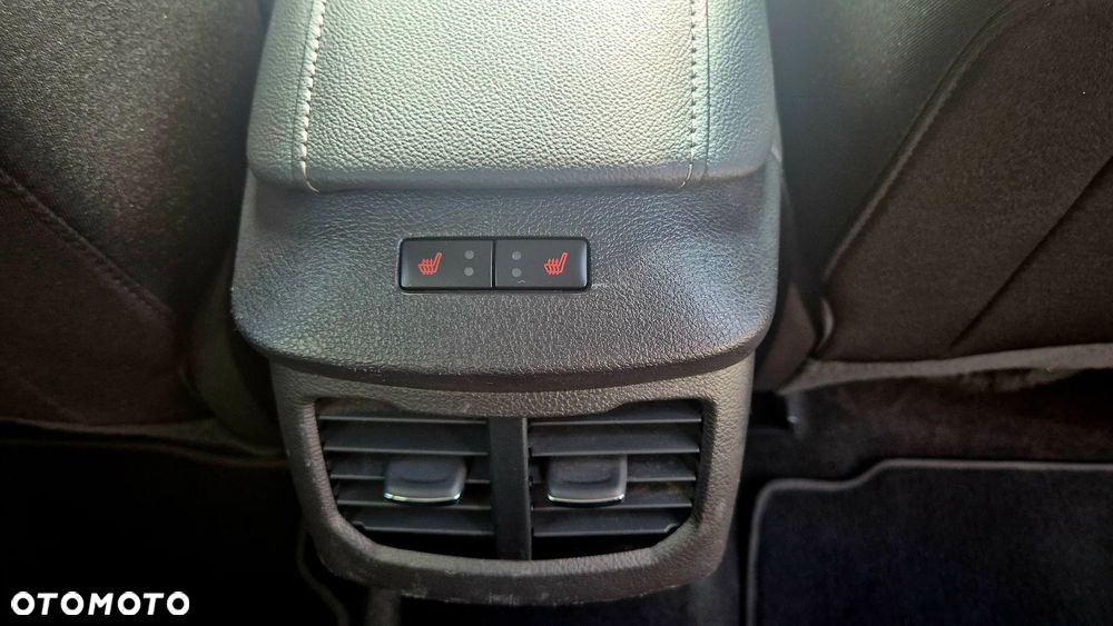 Ford Mondeo 1.5 EcoBoost Titanium - 23