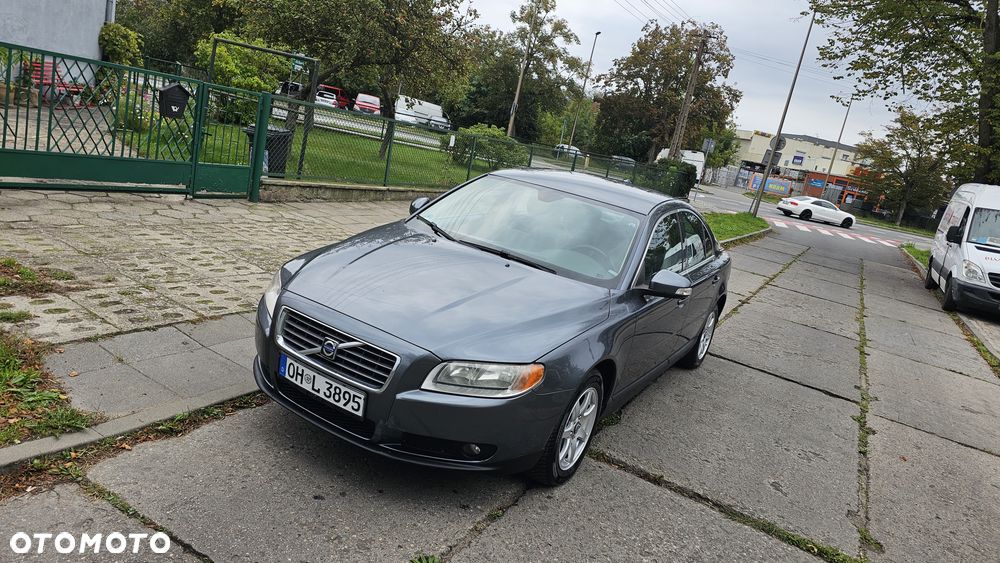 Volvo S80