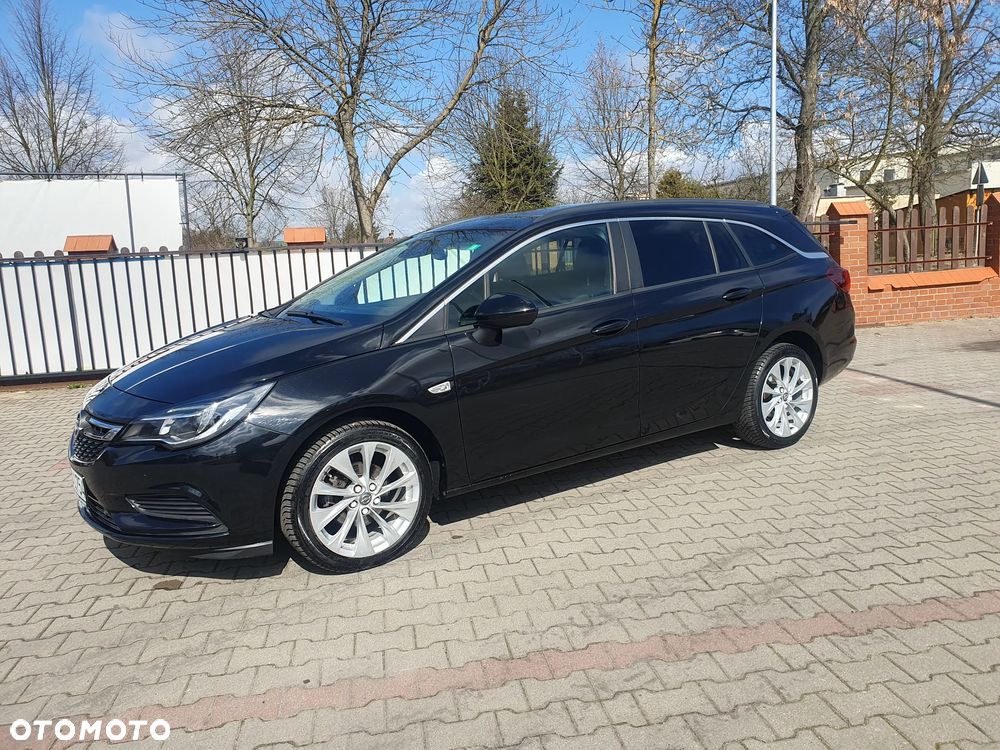 Opel Astra 1.4 Turbo Start/Stop Dynamic - 2