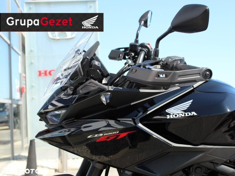 Honda CB - 10