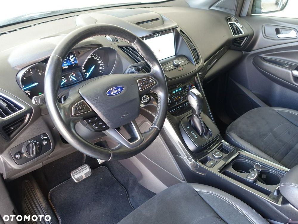 Ford Kuga 2.0 TDCi AWD ST-Line - 13