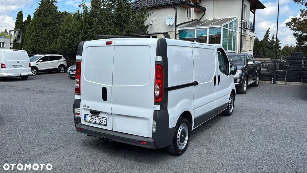 Opel Vivaro - 27