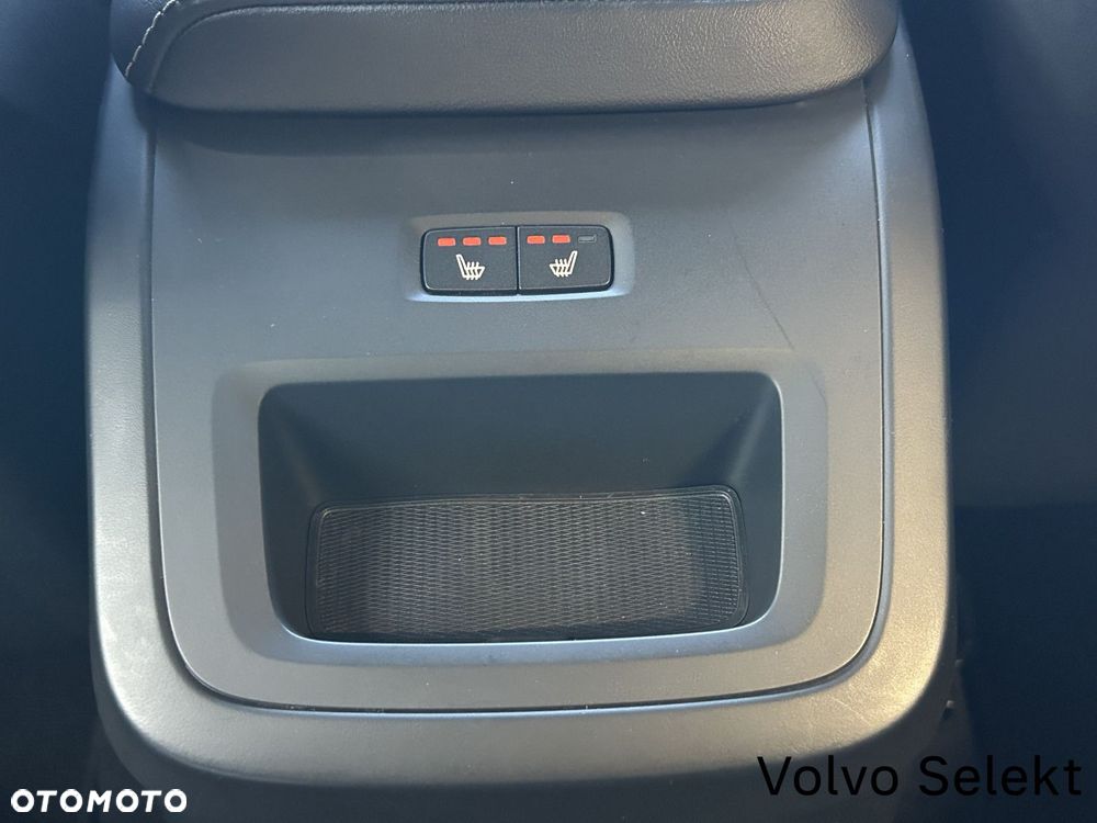 Volvo XC 60 - 33
