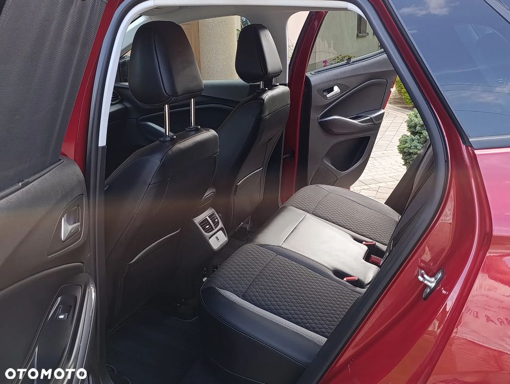 Opel Grandland X Plug-in-Hybrid4 1.6 DI Start/Stop Business INNOVATION - 19