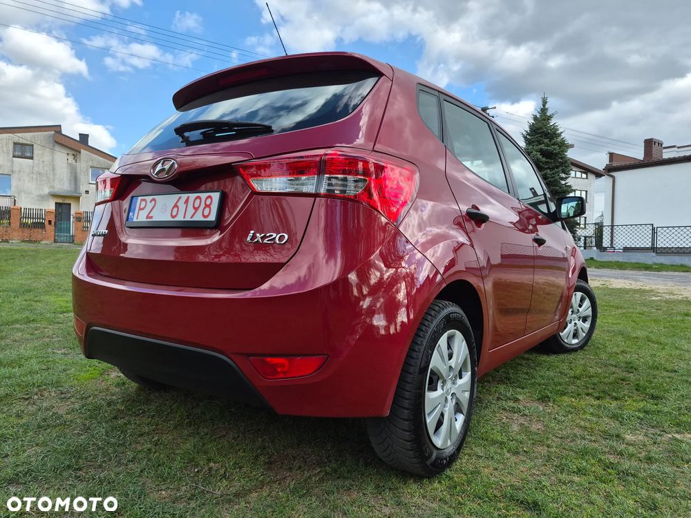 Hyundai ix20 - 10