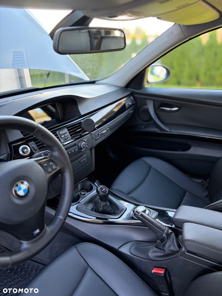 BMW Seria 3 - 21