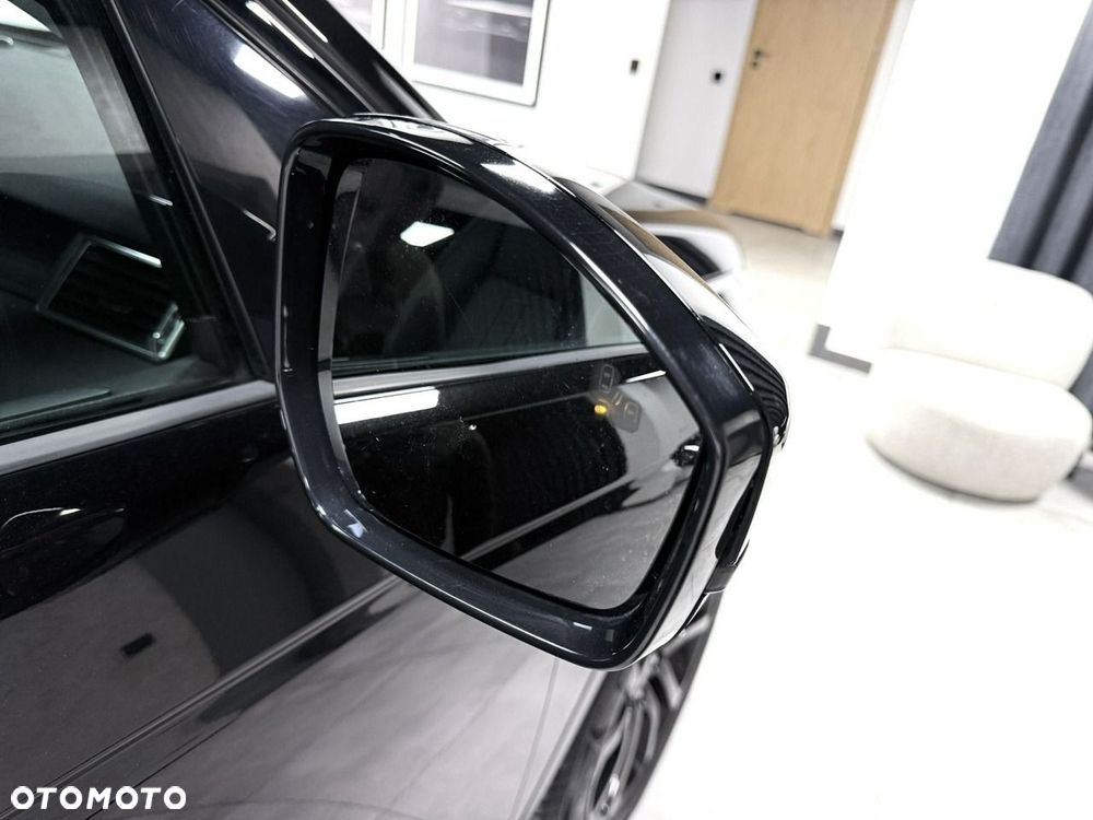 Land Rover Discovery Sport 2.0 TD4 HSE Luxury - 16