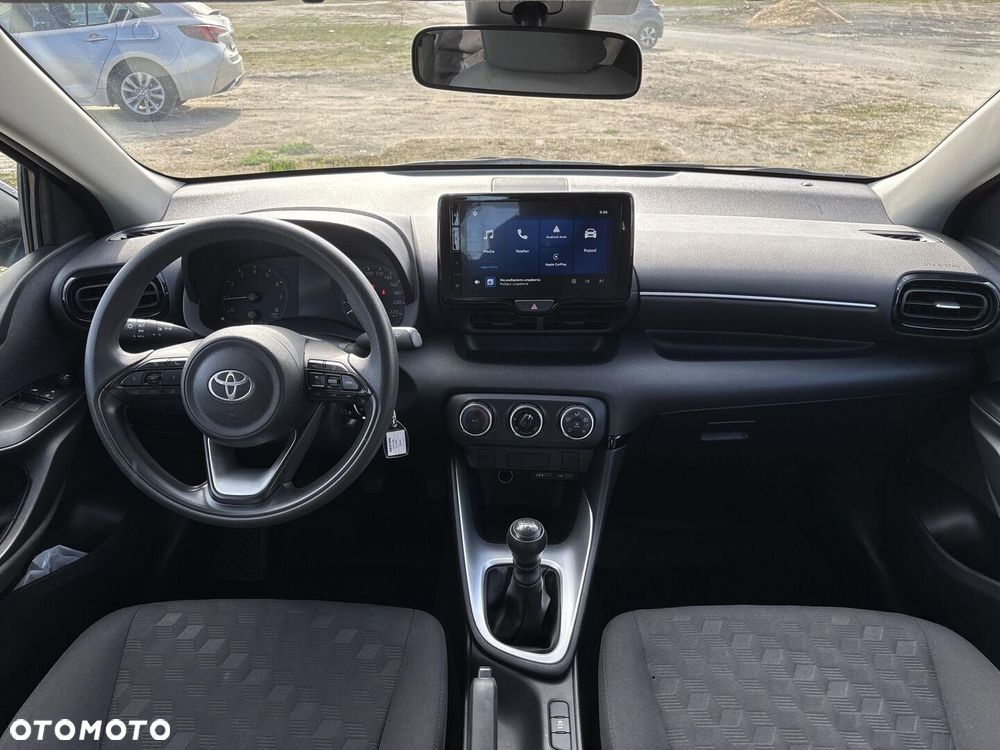 Toyota Yaris 1.5 Active - 11