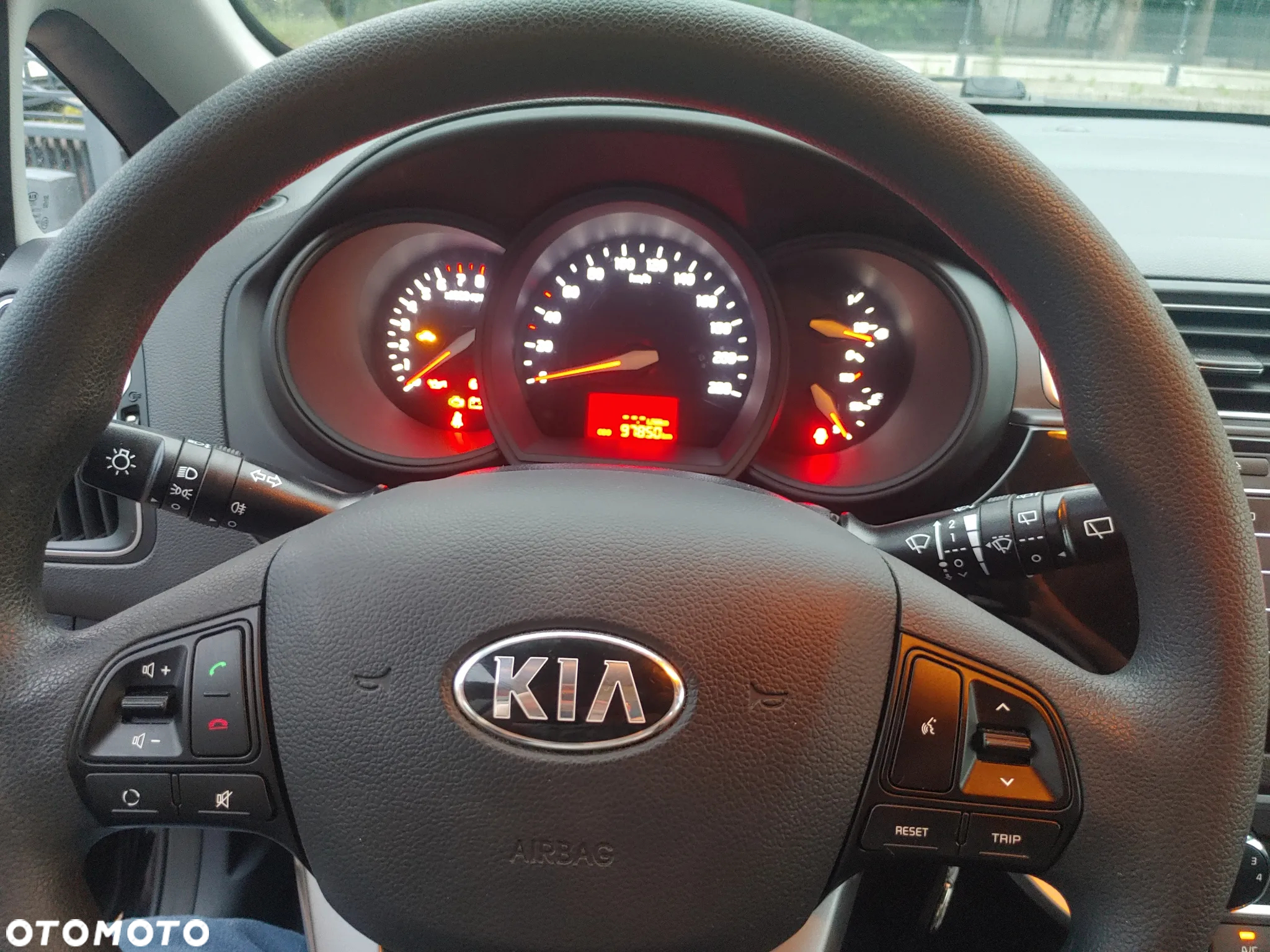 Kia Rio 1.2 Business Line - 2