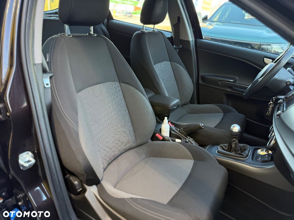 Alfa Romeo Giulietta 1.6 JTDM 16V Business - 16