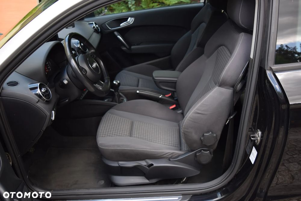 Audi A1 3-drzwiowe 1.4 TFSI S line edition - 12