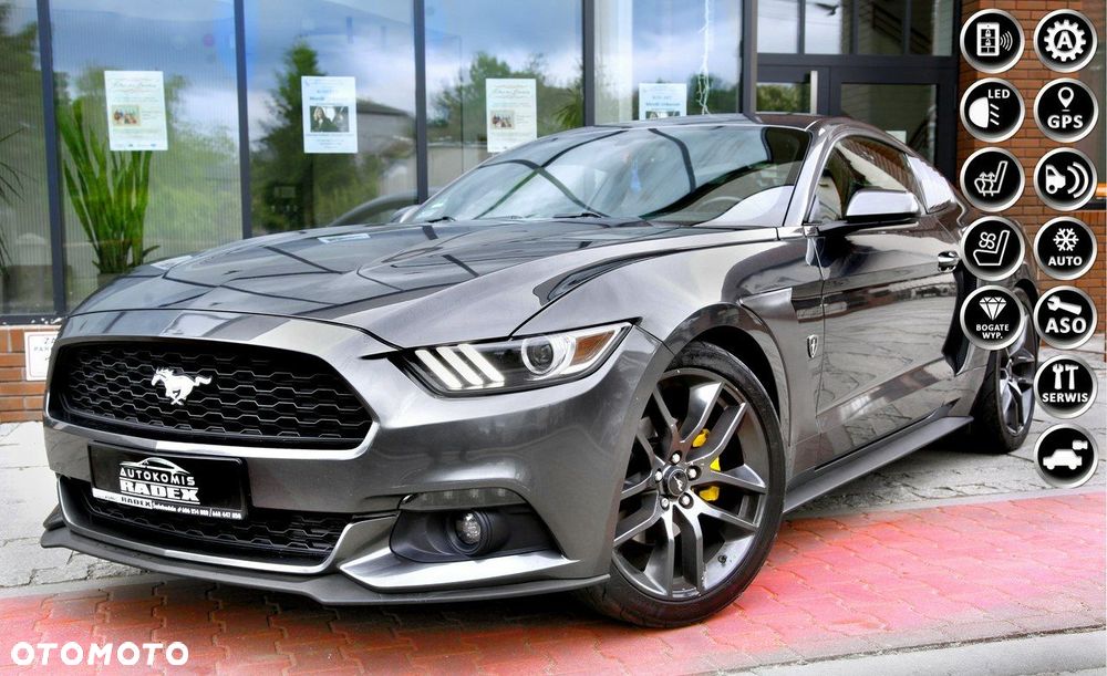 Ford Mustang - 2