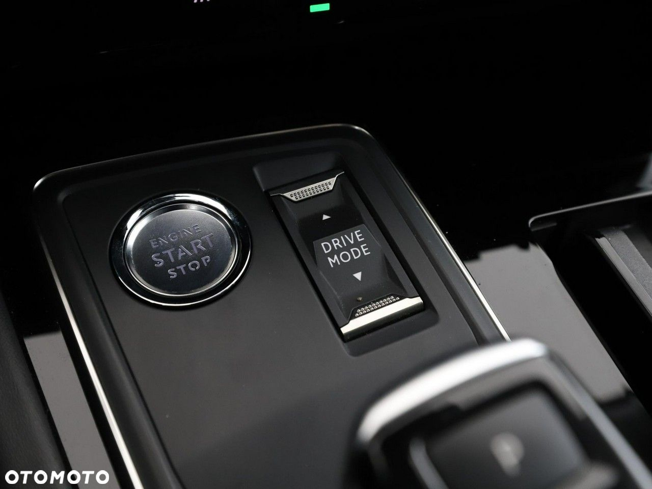 Peugeot 508 SW Plug-In Hybrid 225 e-EAT8 Allure - 32