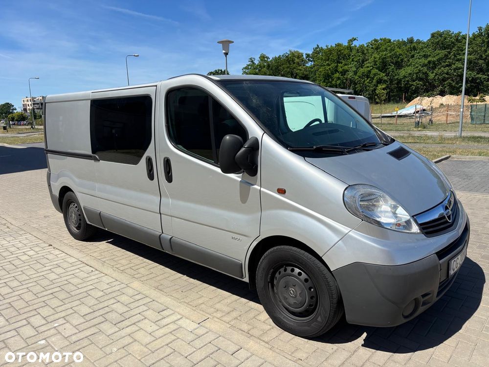 Opel Vivaro - 2