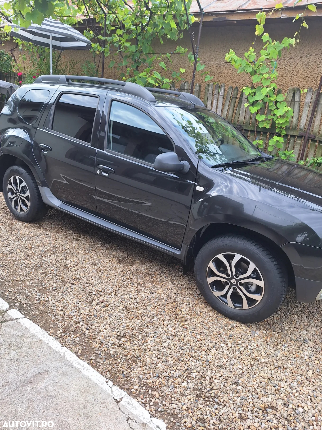Dacia Duster 1.5 dCi 4x4 Prestige - 4