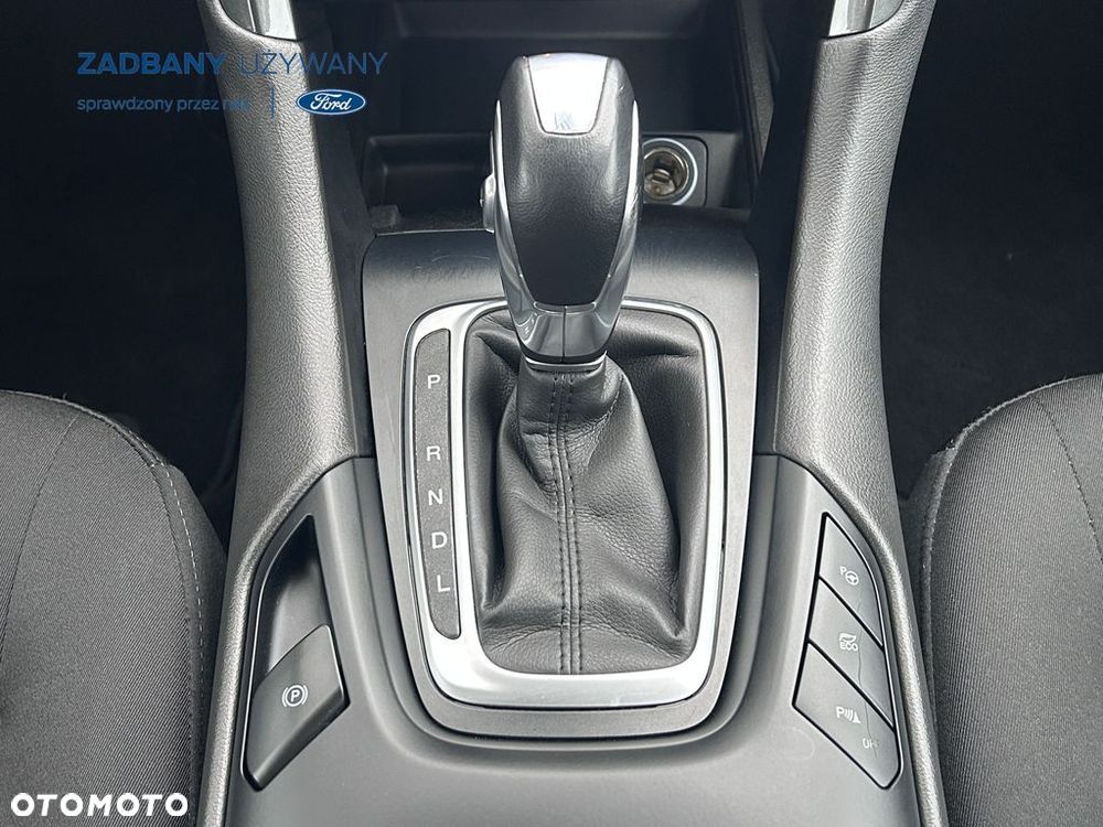 Ford Mondeo 2.0 Hybrid Trend - 34