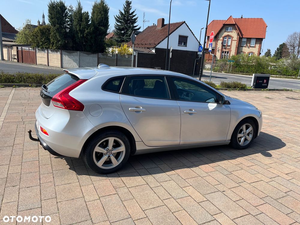 Volvo V40 D2 - 5