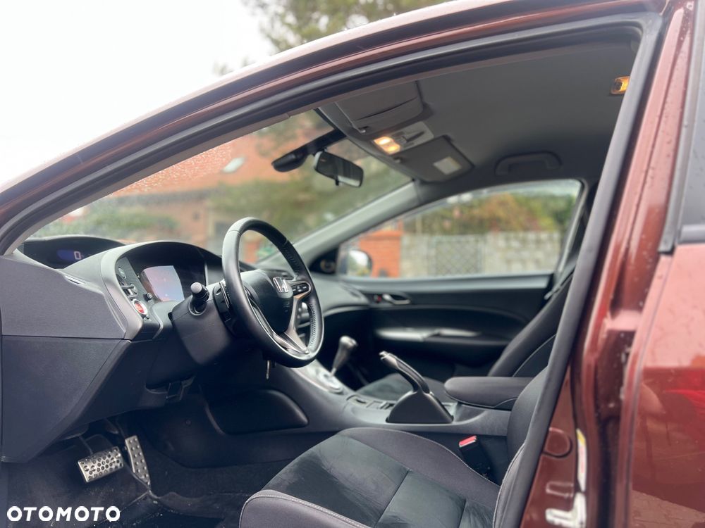 Honda Civic 1.4 i-VTEC i-SHIFT Comfort - 28