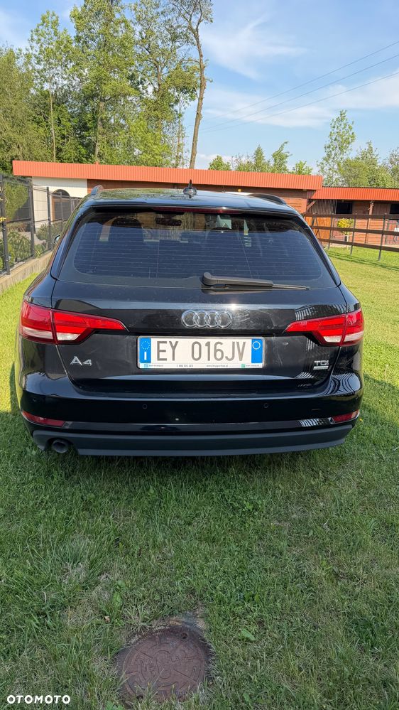 Audi A4 Avant - 4