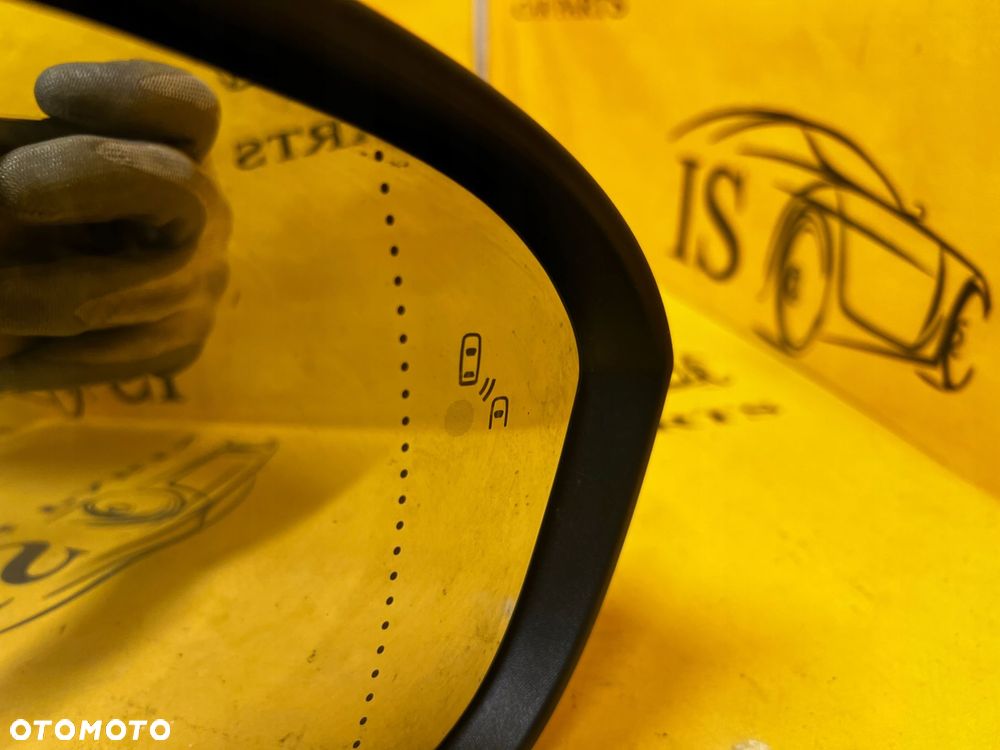 LUSTERKO PRAWE 18 PIN KAMERA ASYSTENT RENAULT ESPACE VI EU - 10