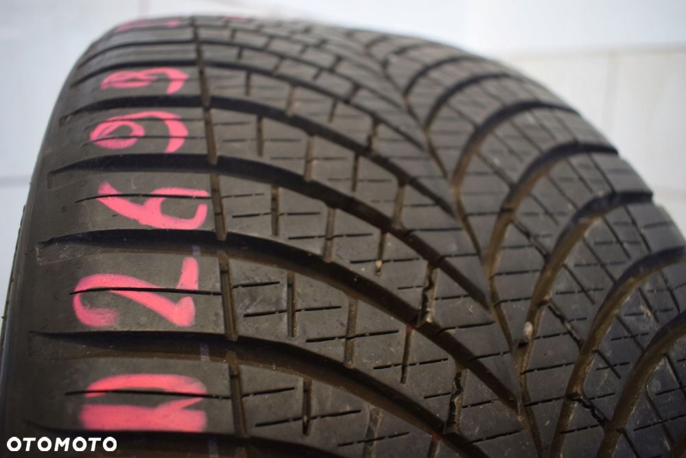 R19 235/35 Goodyear Vector 4 Seasons GEN-3 Wysyłka gratis! - 2