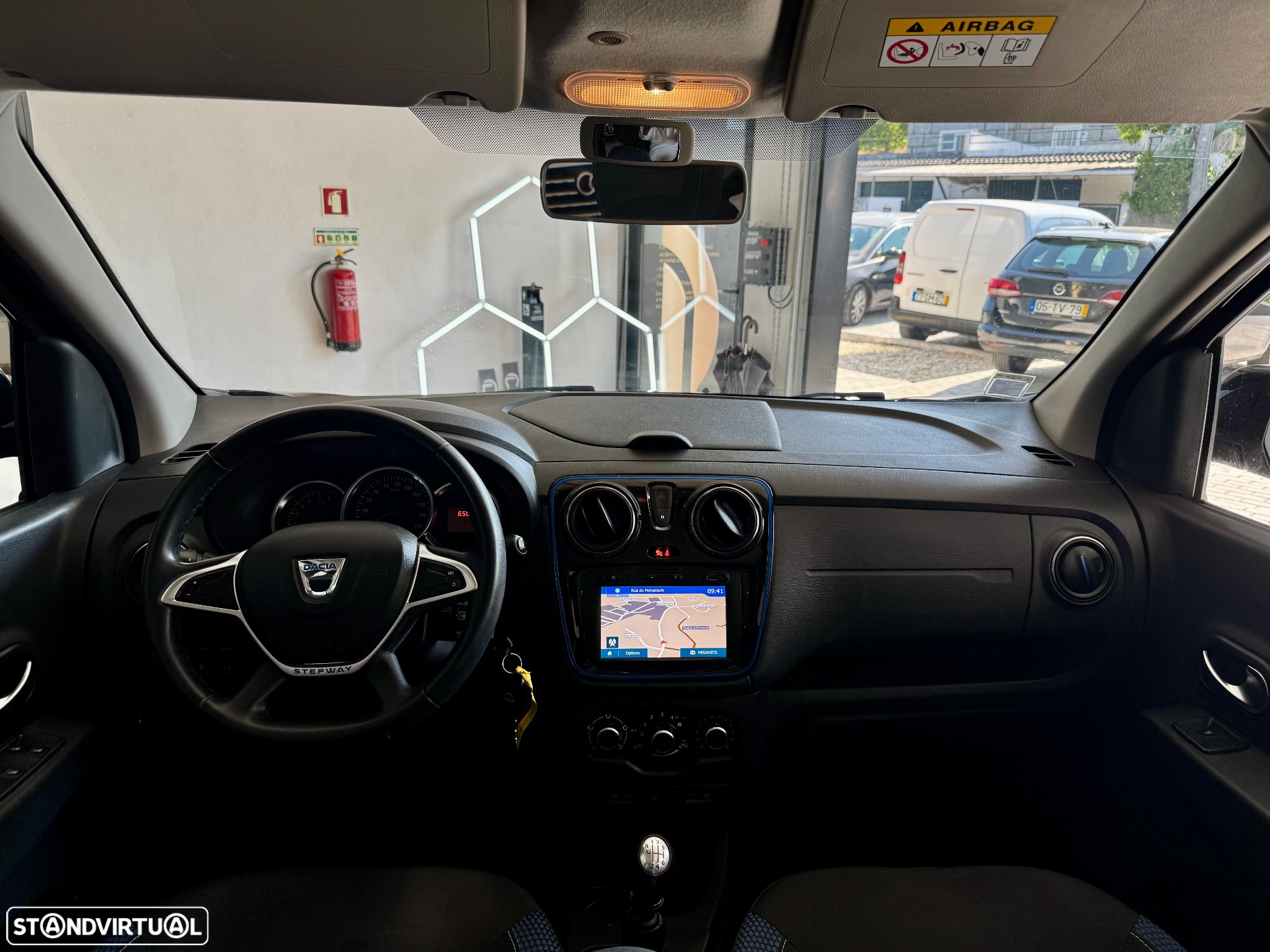 Dacia Lodgy 1.3 TCe Stepway 7L - 11