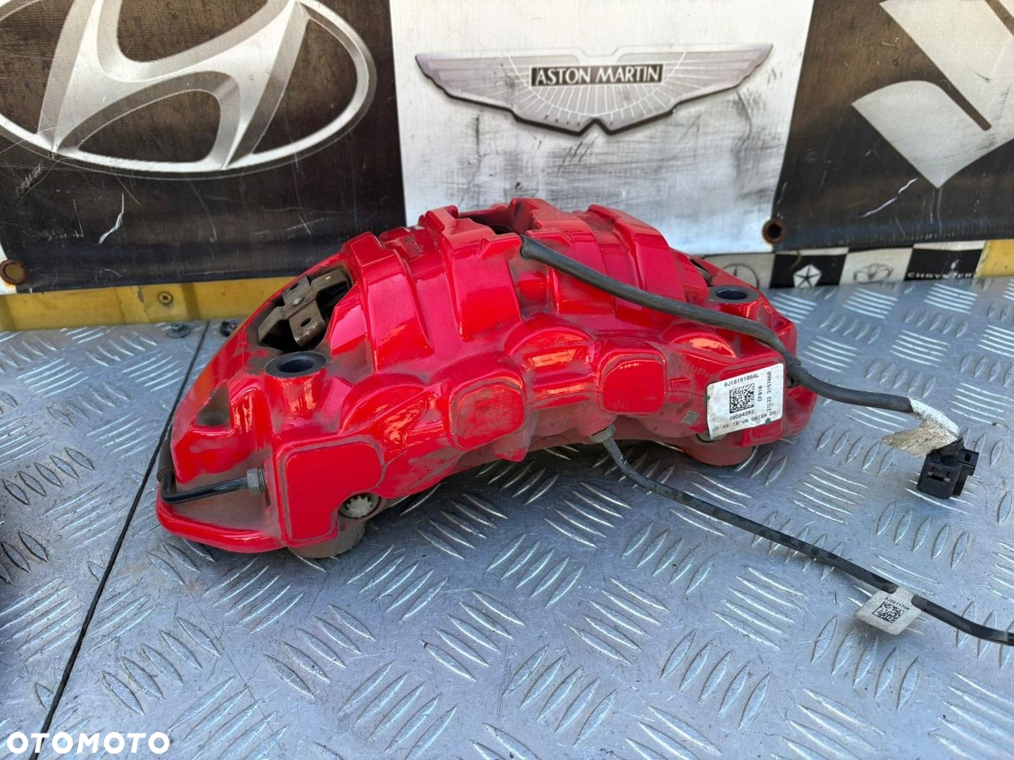 PORSCHE TAYCAN 4S ZACISK TARCZA PRAWA PRZOD 9J1615302A 9J1615106AL - 5