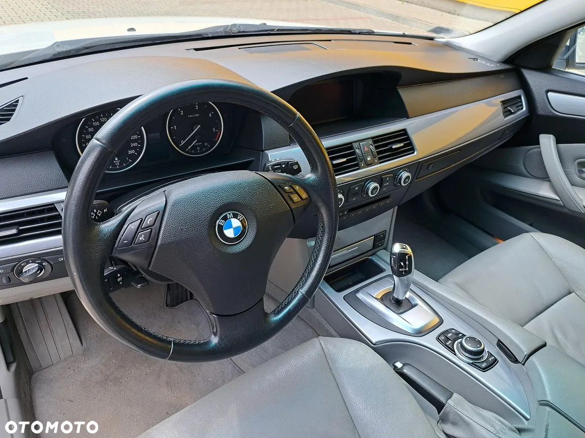 BMW Seria 5 - 8