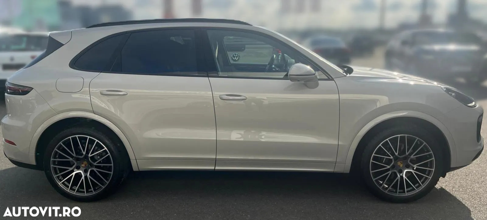 Porsche Cayenne Standard - 3