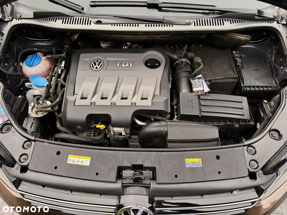Volkswagen Touran 2.0 TDI DPF Comfortline - 25