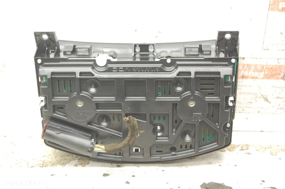 LICZNIK ZEGAR 13225962 OPEL ASTRA III H 1.8 ZAFIRA B 1.6 - 3