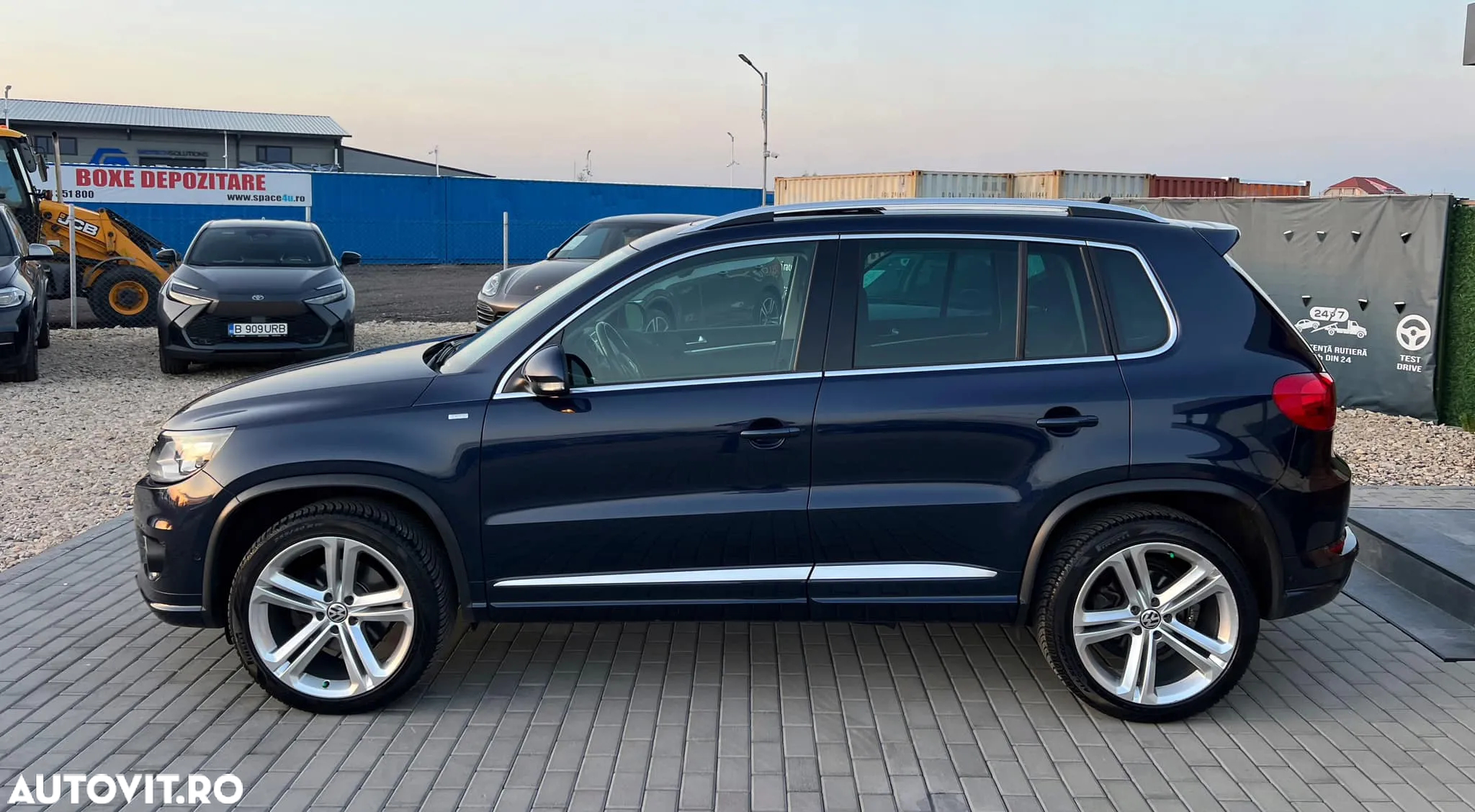Volkswagen Tiguan 2.0 TDI DPF 4Motion BlueMotion Technology DSG Cup Sport & Style - 21
