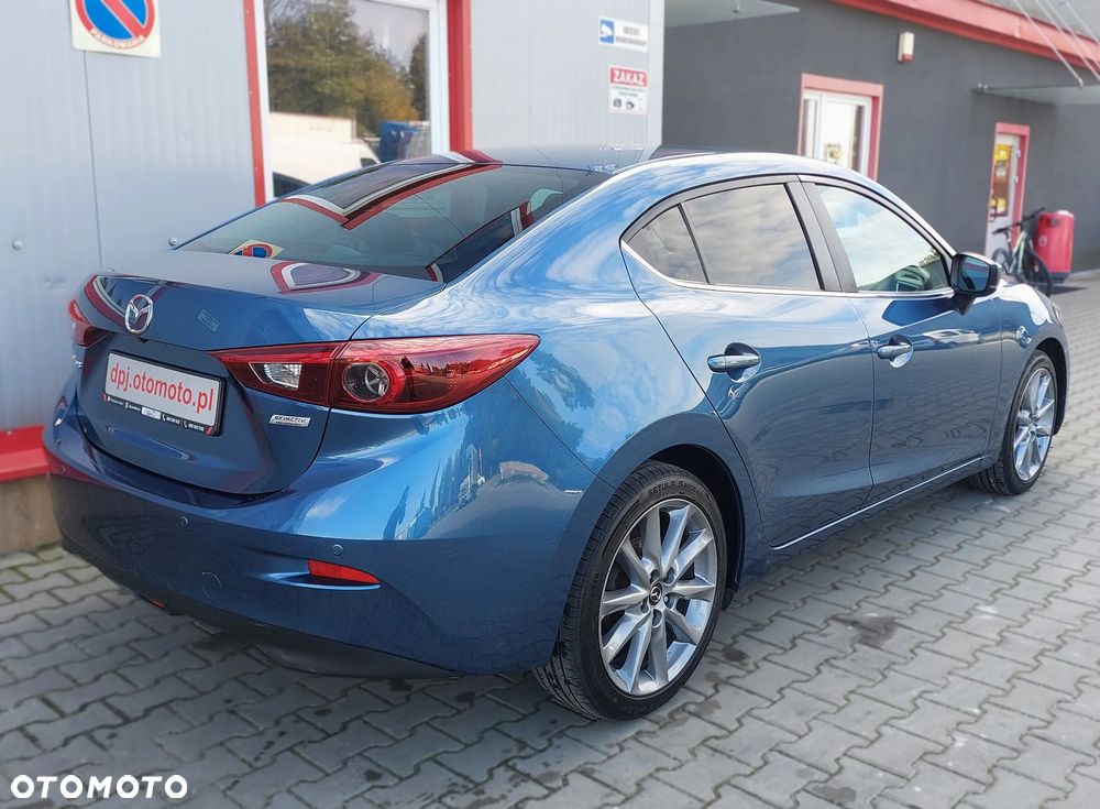 Mazda 3 - 9