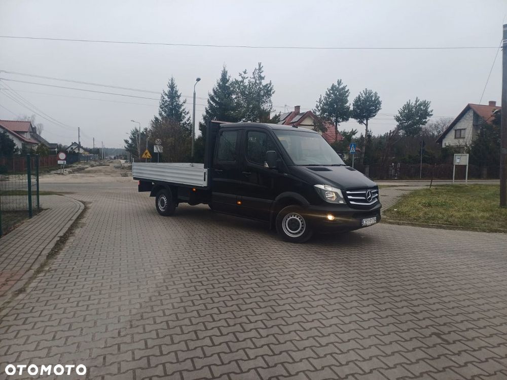 Mercedes-Benz Sprinter - 24