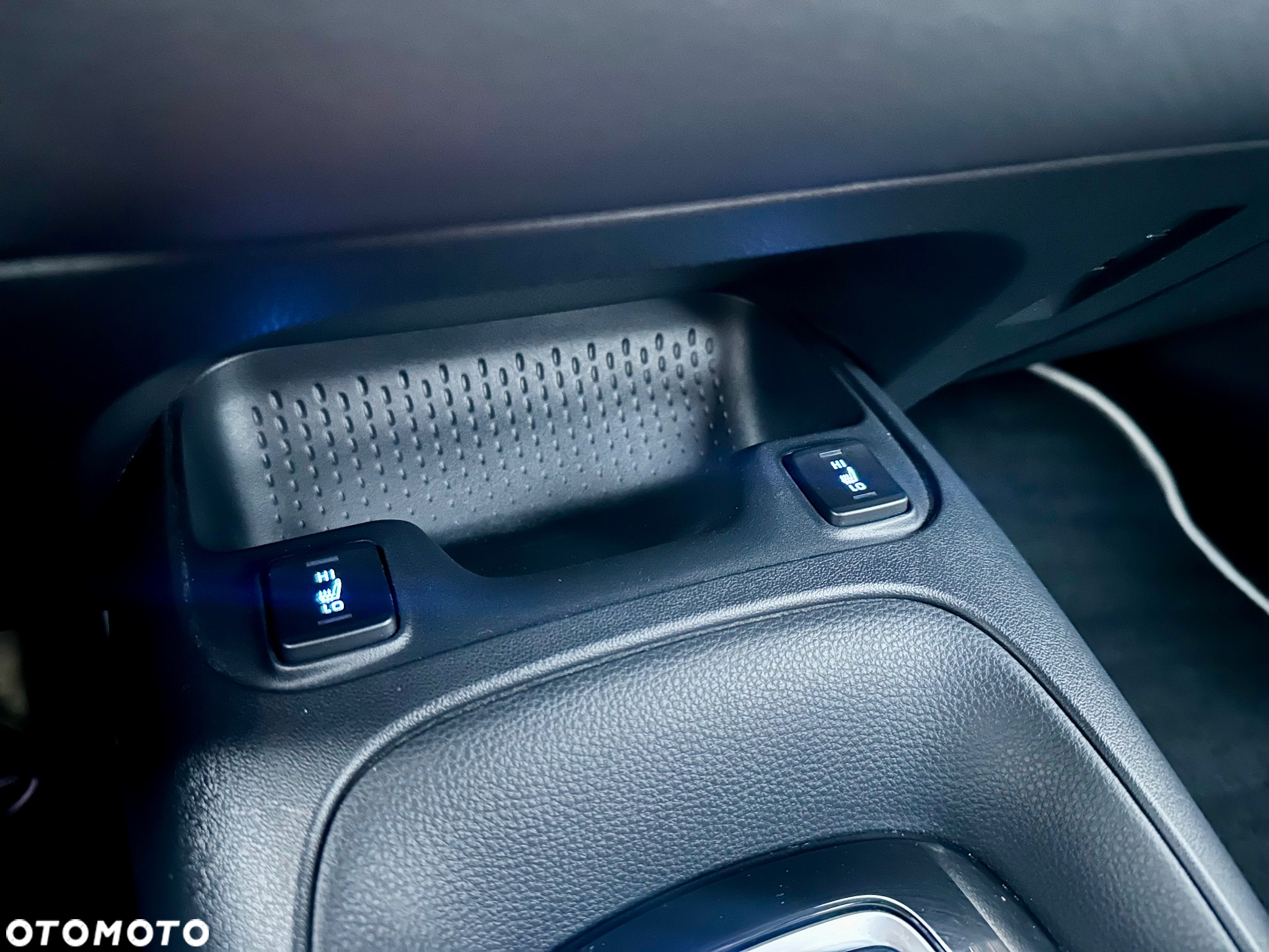 Toyota Corolla 2.0 Hybrid Comfort - 18