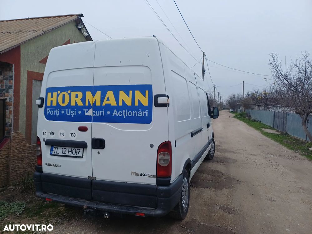 Renault Master 2.5 dCi 120 L2H3 - 4