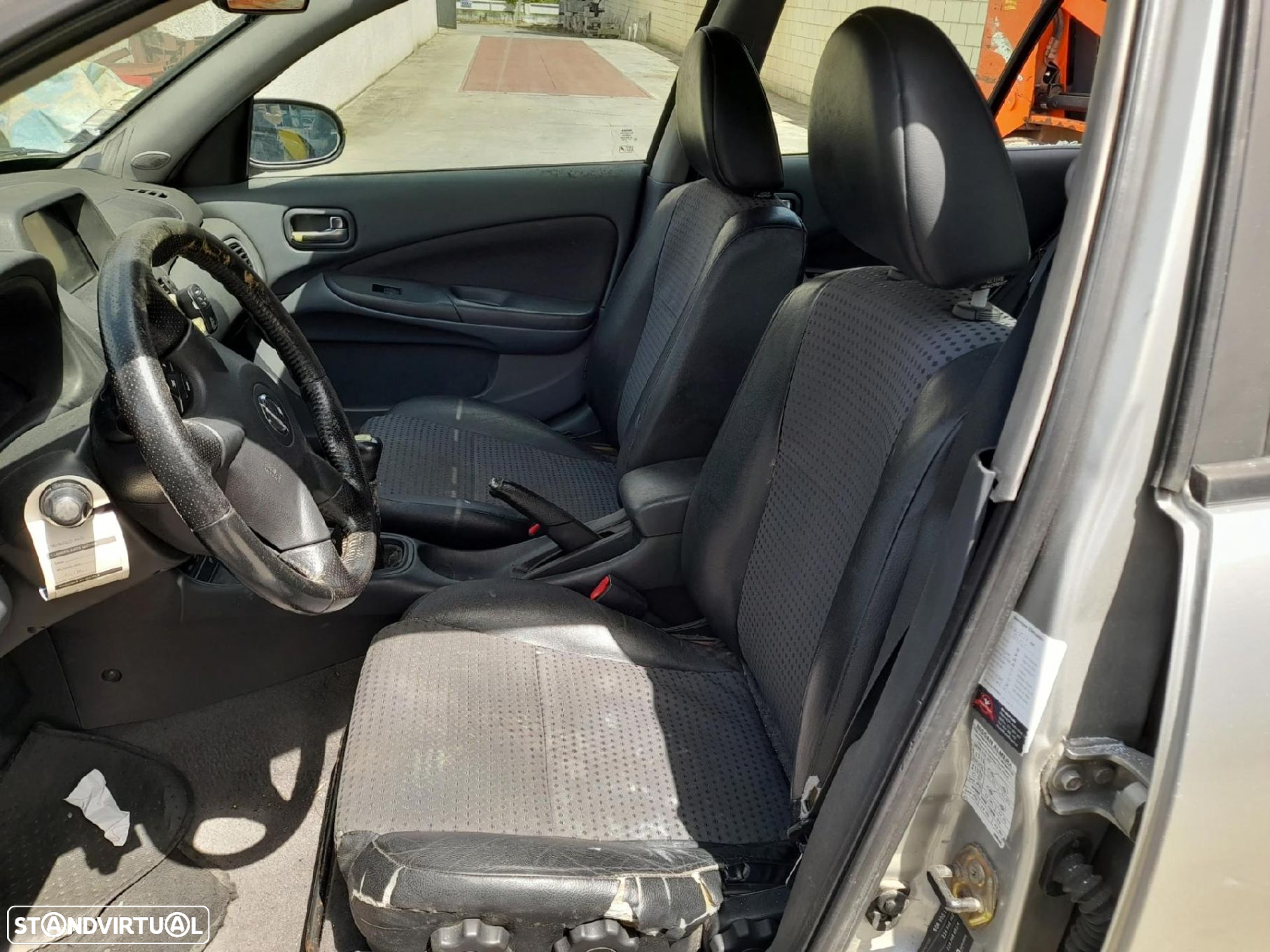Para peças NISSAN Almera II Hatchback (N16) - 8