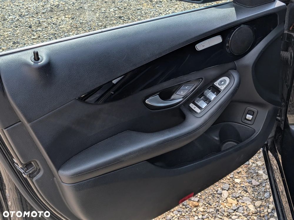 Mercedes-Benz Klasa C 250 (BlueTEC) d 7G-TRONIC - 15
