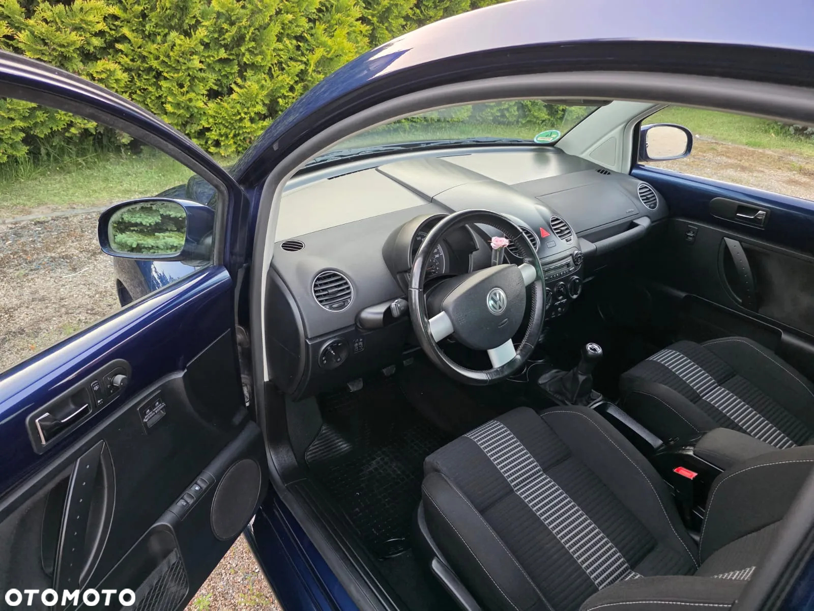 Volkswagen New Beetle 1.4 United - 16