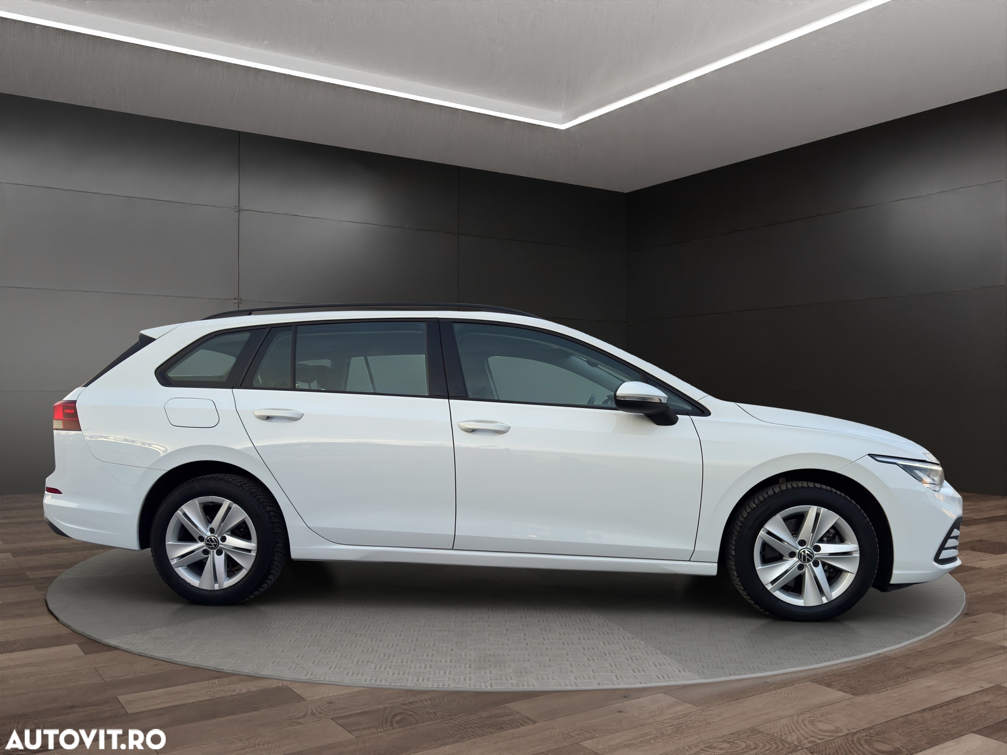 Volkswagen Golf 2.0 TDI DSG Life - 14