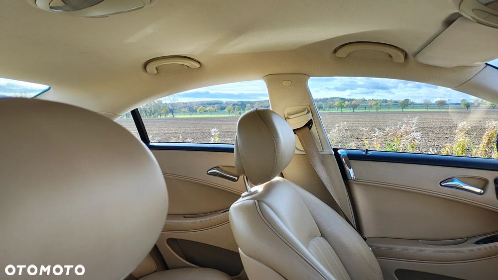 Mercedes-Benz CLS 350 CDI - 13