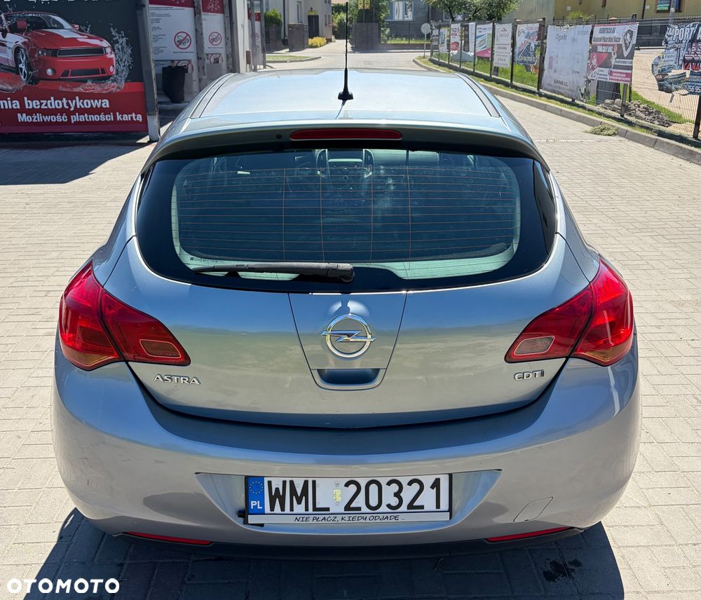 Opel Astra 1.7 CDTI - 6