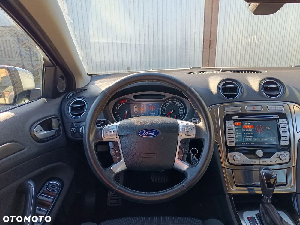 Ford Mondeo 2.0 T Titanium S MPS6 - 21