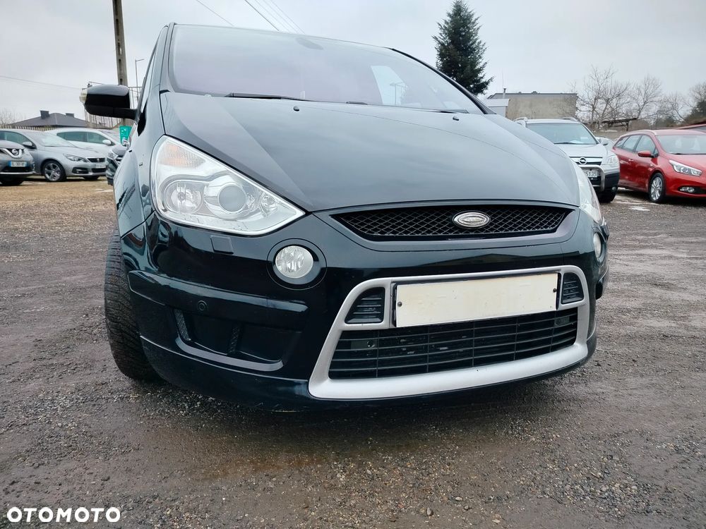 Ford S-Max - 22